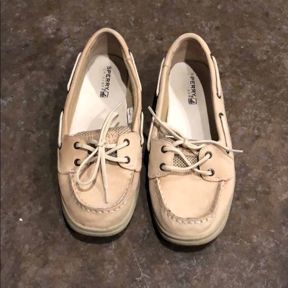 GENTLY USED Sperry Boat Shoes